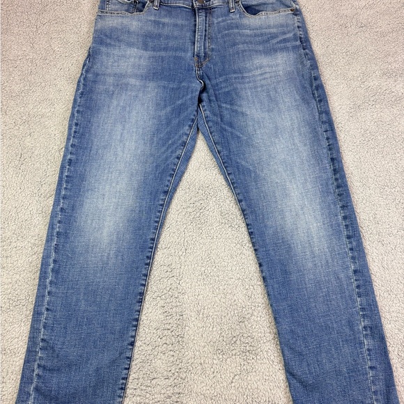 Lucky Brand Jeans Mens 38x32 Blue Denim Pants 410 Athletic Slim Light Wash - Picture 3 of 11